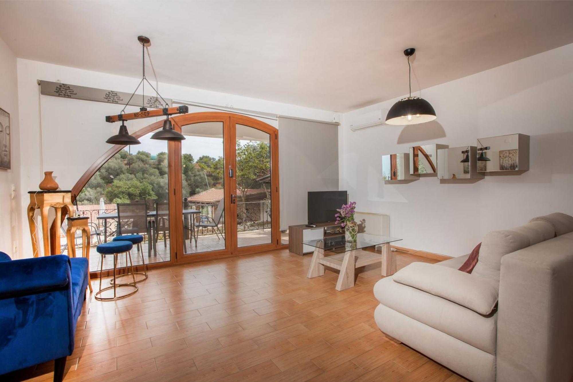 Zen Serenity Retreat With Great Outdoors, Pool & Parking Aptera Exterior photo